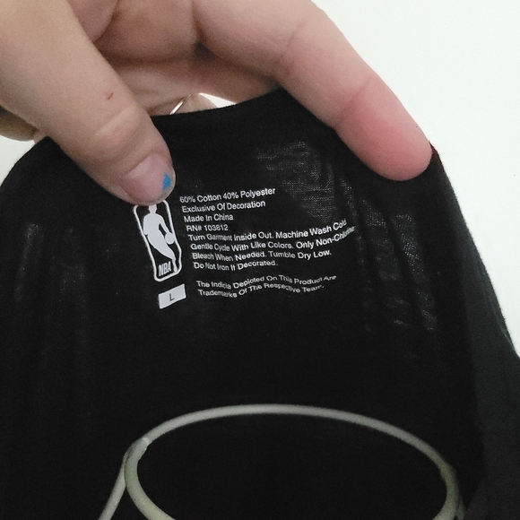 NEW San Antonio Spurs Fanatics Black/Gray T-Shirt NEW Size Large - Picture 3 of 5